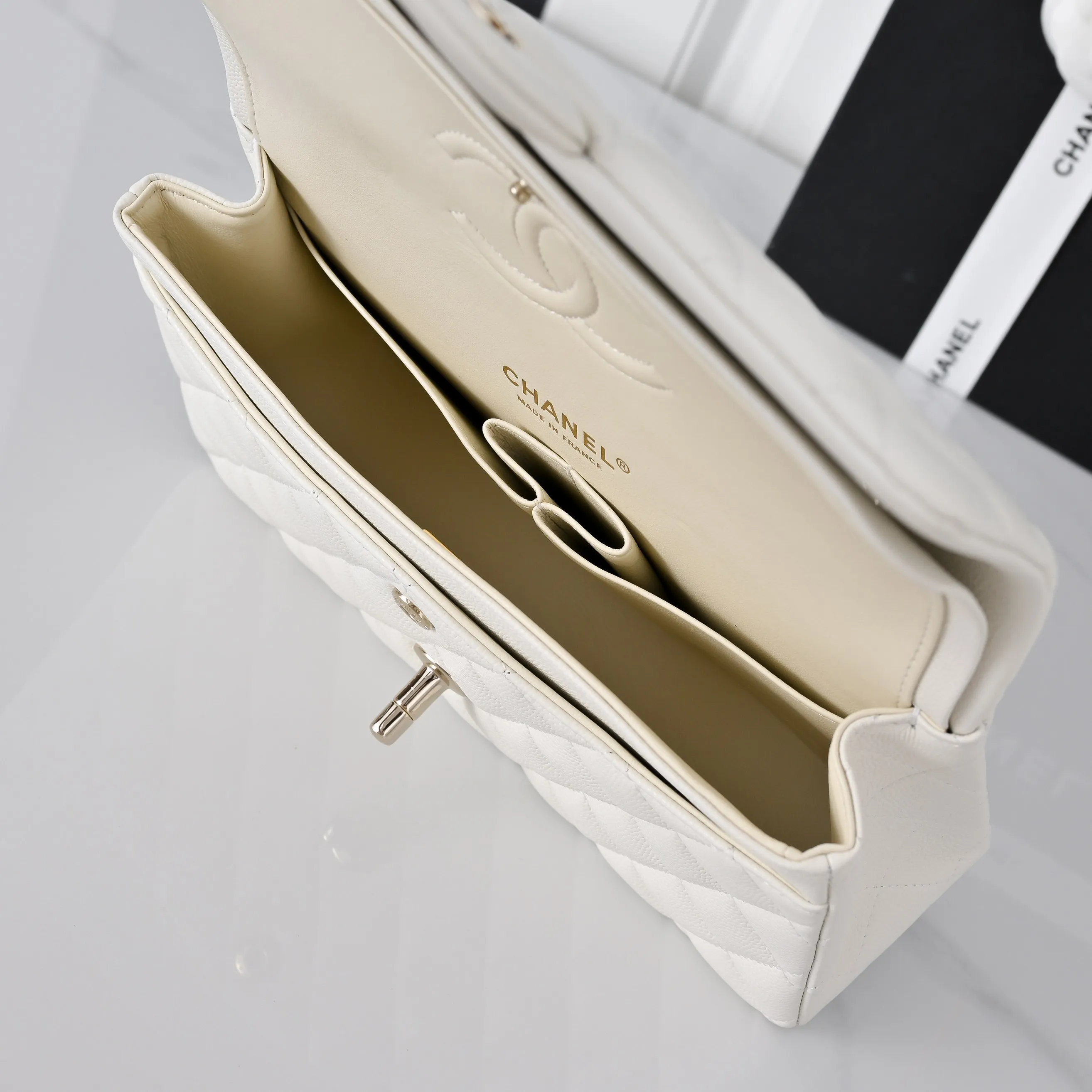 All Categories Chanel Women's Bag 2 (Chanel) Chanel Original Order 1113 Small Ball