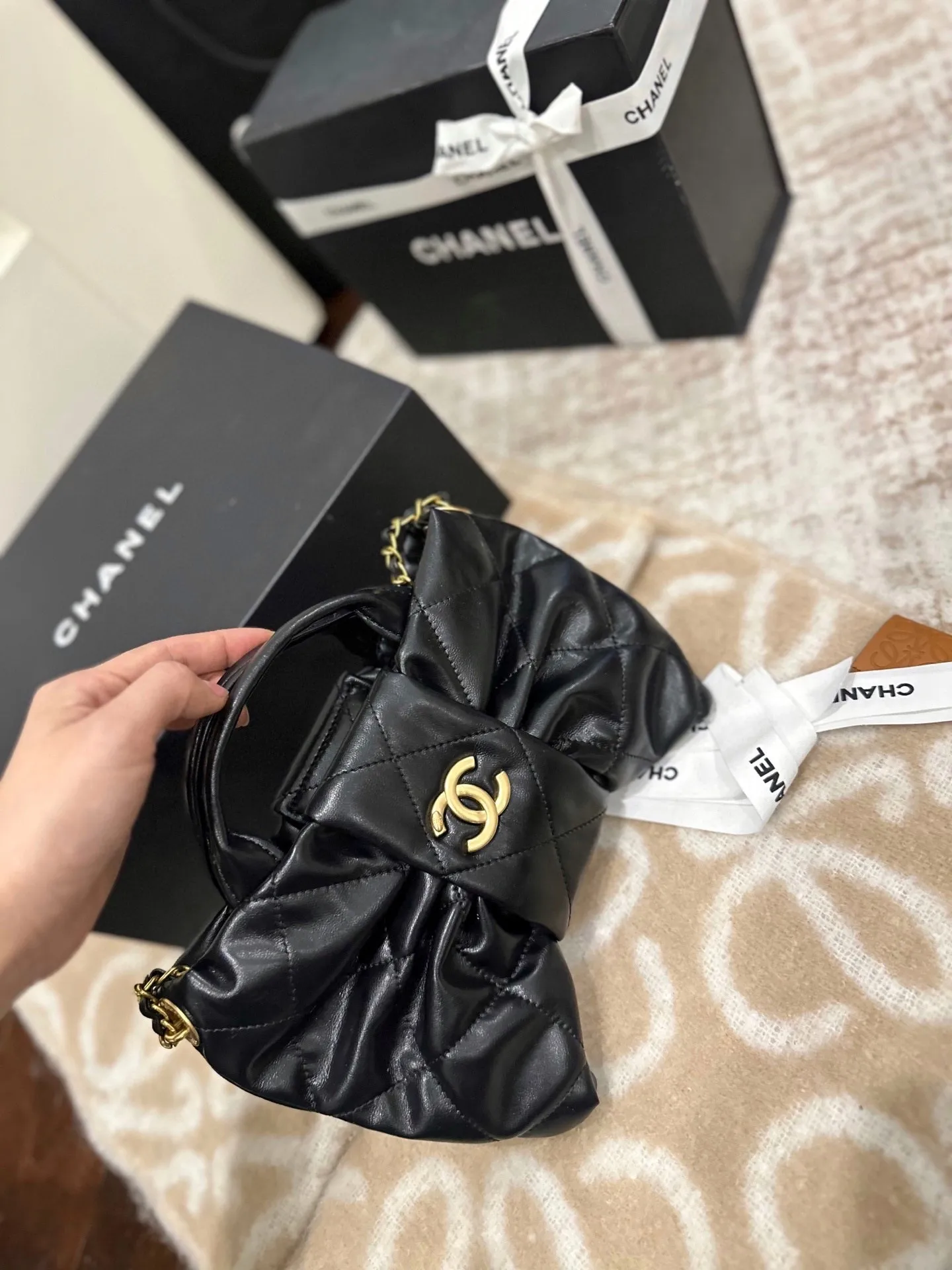 All Categories Official Website "Brand Women's Bags" Women's Bags 💙 Chanel 2025 New Chanel Bow Chain Bag