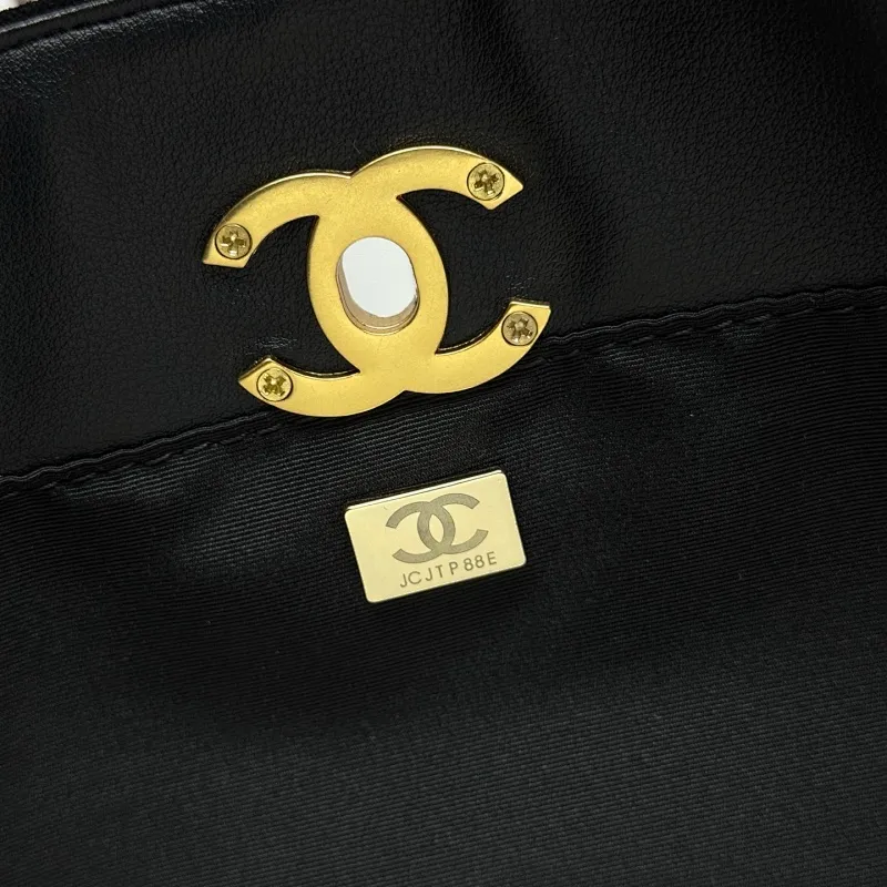 All Categories Official Website "Brand Women's Bags" Women's Bags 💙 Chanel 2026 Official Website CHANEL Crossbody Bag