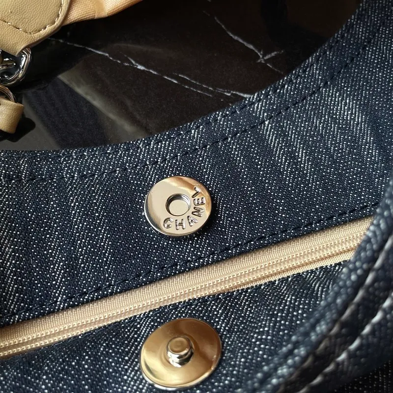 All Categories Chanel Women's Bag 2 (Chanel) Chanel Original Order AS2138