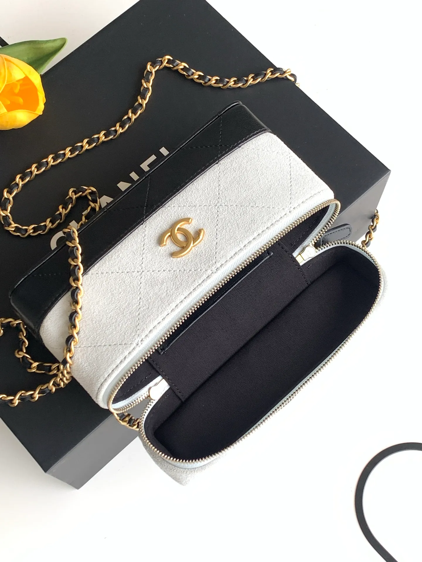 All Categories Chanel Women's Bags 2 (Chanel) Chanel Original Order AP5276