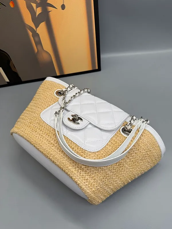 All Categories Chanel Women's Bags (Chanel) Chanel 2720