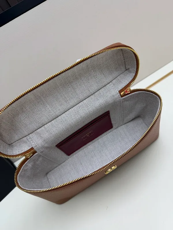 All Categories Chanel Women's Bags (Chanel) Chanel Small Size 4901