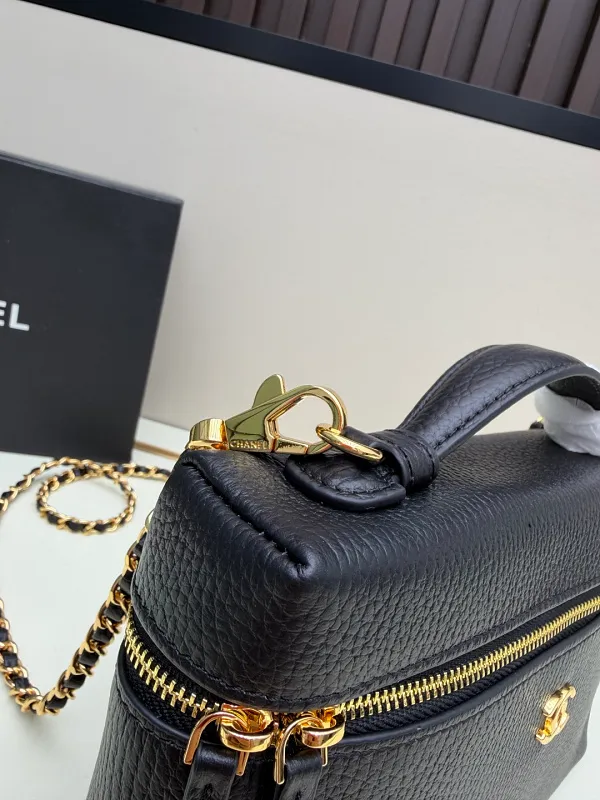 All Categories Chanel Women's Bags (Chanel) Chanel Small Size 4901