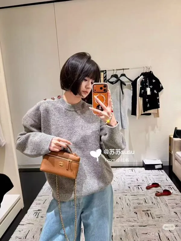 All Categories Chanel Women's Bags (Chanel) Chanel Small Size 4901