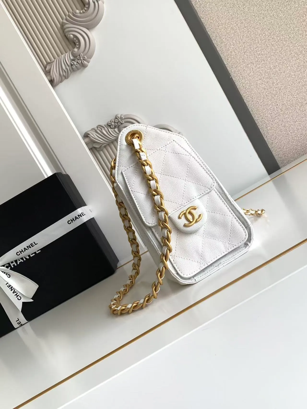 All Categories Chanel Women's Bag 2 (Chanel) Chanel Original AS5631-2