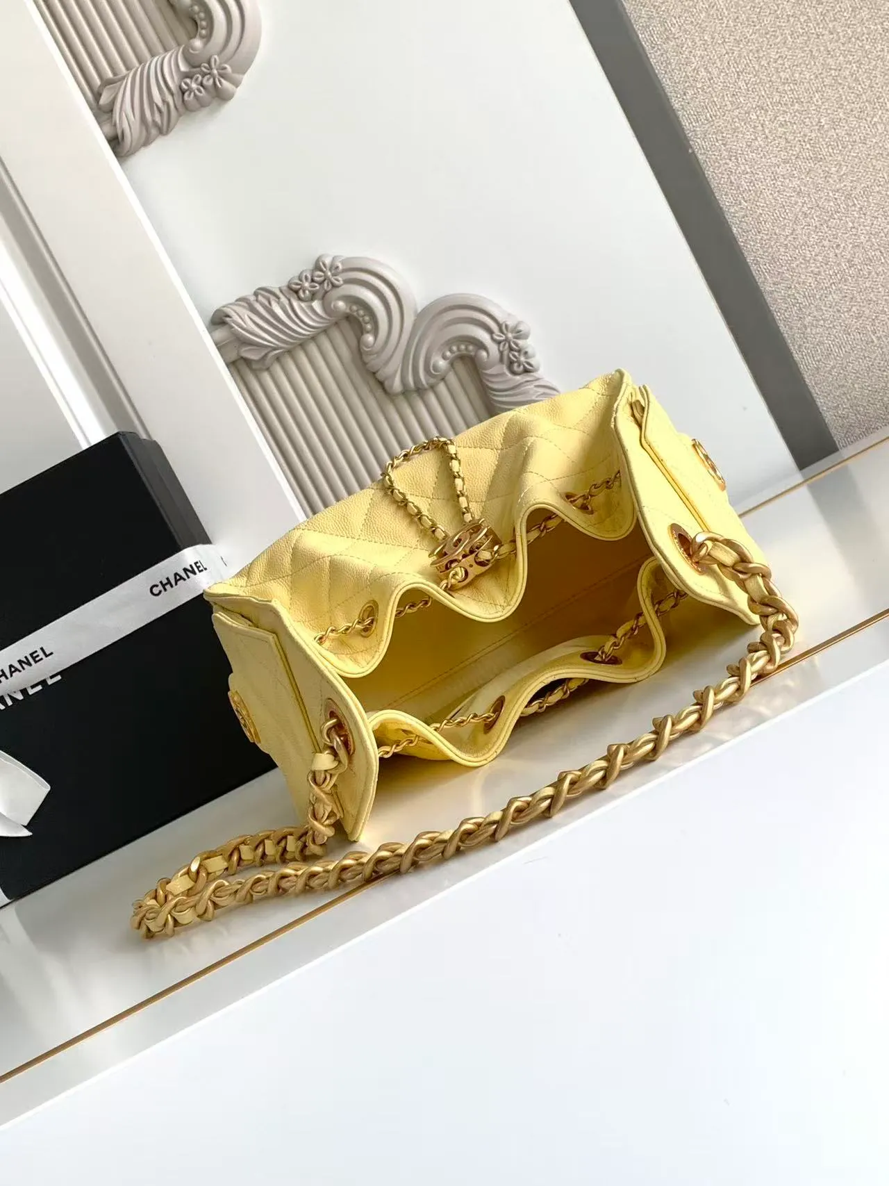All Categories Chanel Women's Bag 2 (Chanel) Chanel Original AS5631-2