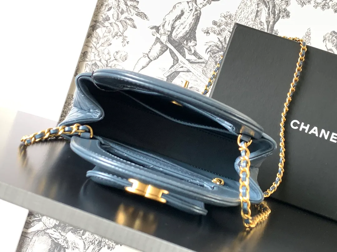 All Categories Chanel Women's Bags 2 (Chanel) Chanel Original AS4416D