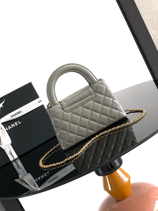 All Categories Chanel Women's Bags 2 (Chanel) Chanel Original AS4416D