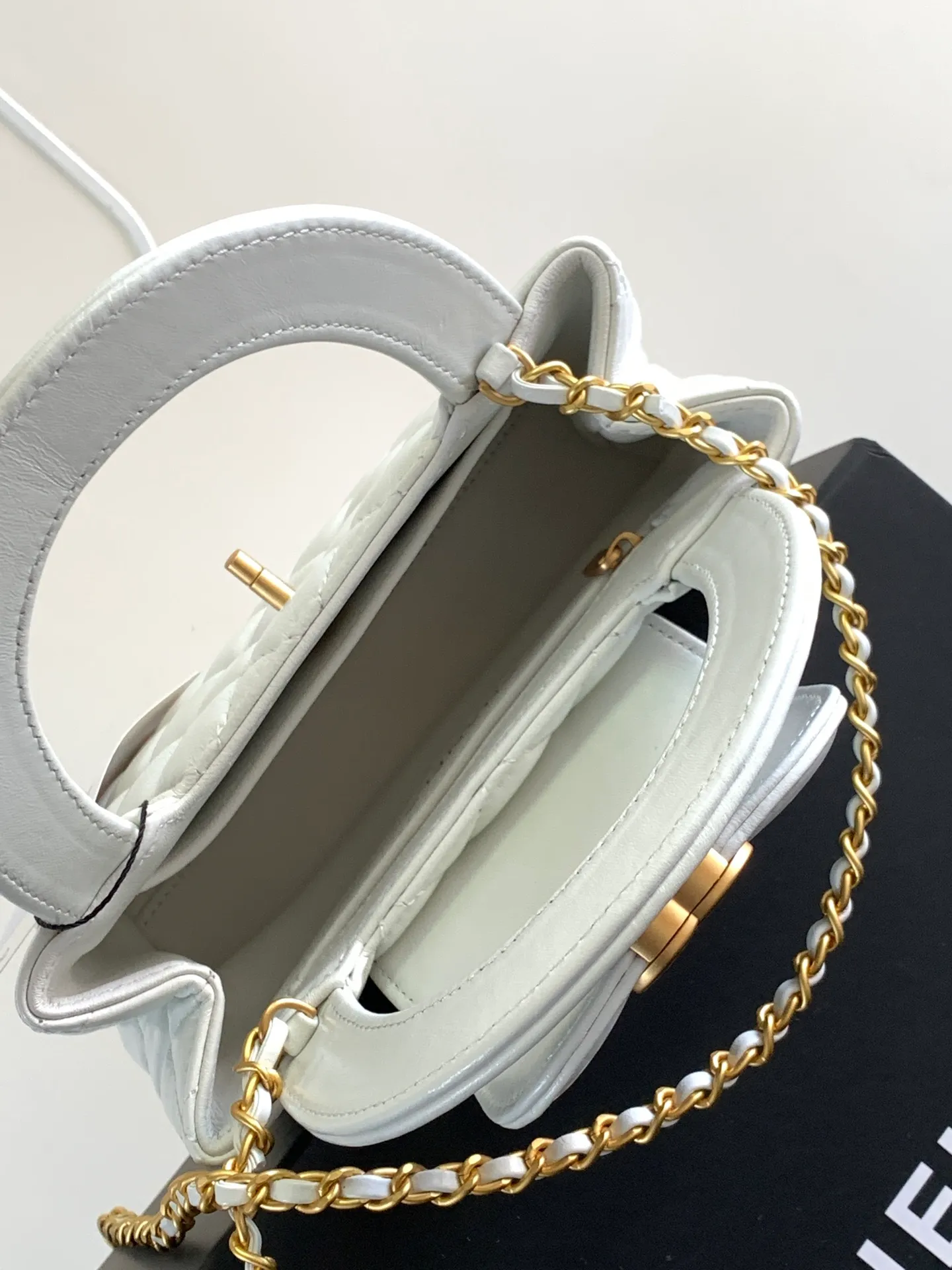 All Categories Chanel Women's Bags 2 (Chanel) Chanel Original AS4416D