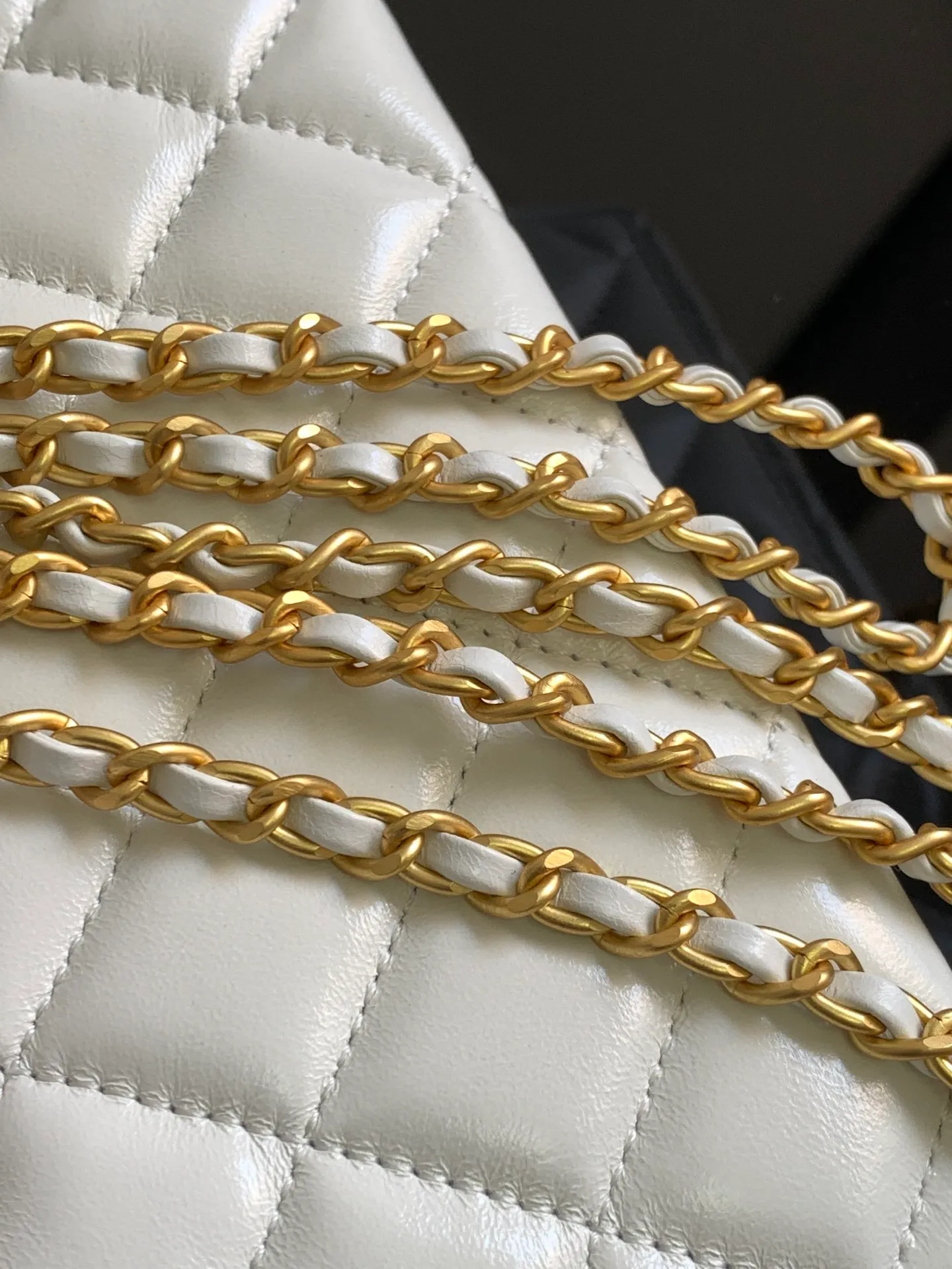 All Categories Chanel Women's Bags 2 (Chanel) Chanel Original AS4416D