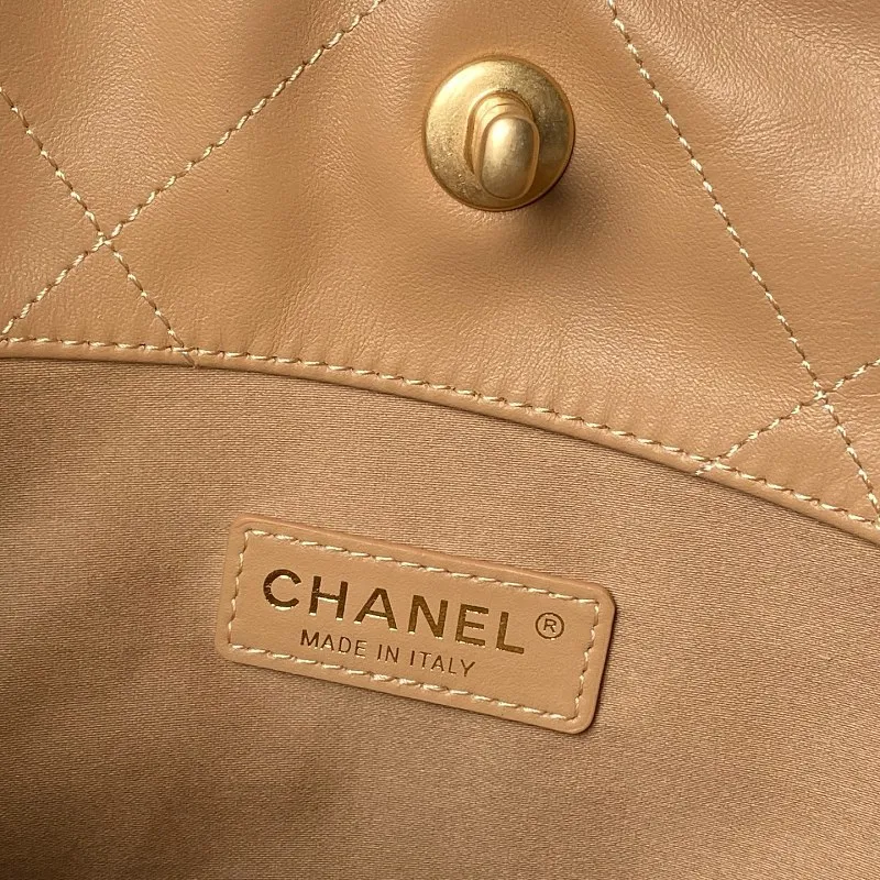 All Categories Chanel Women's Bags 2 (Chanel) Chanel Original AS6015