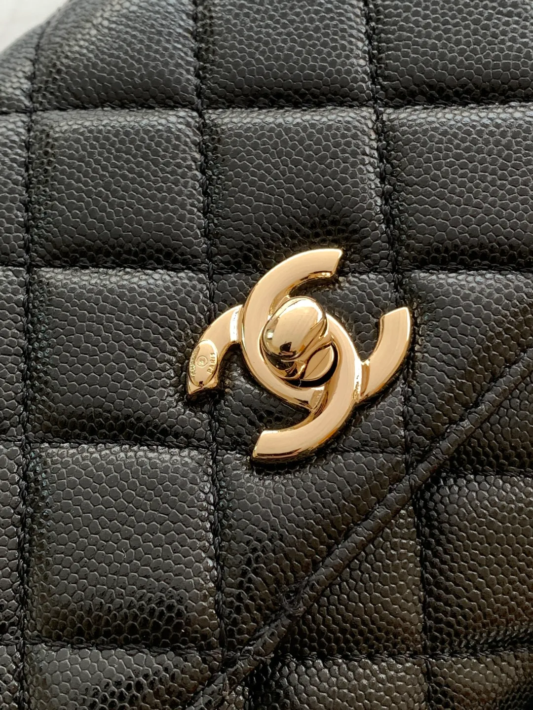 All Categories Chanel Women's Bags 2 (Chanel) Chanel Original Order 2215