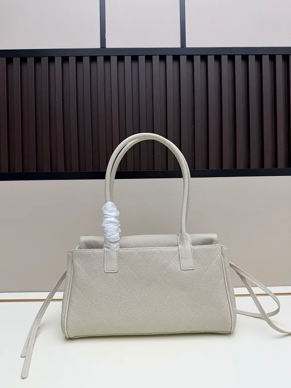 All Categories Chanel Women's Bags 2 (Chanel) Chanel 031