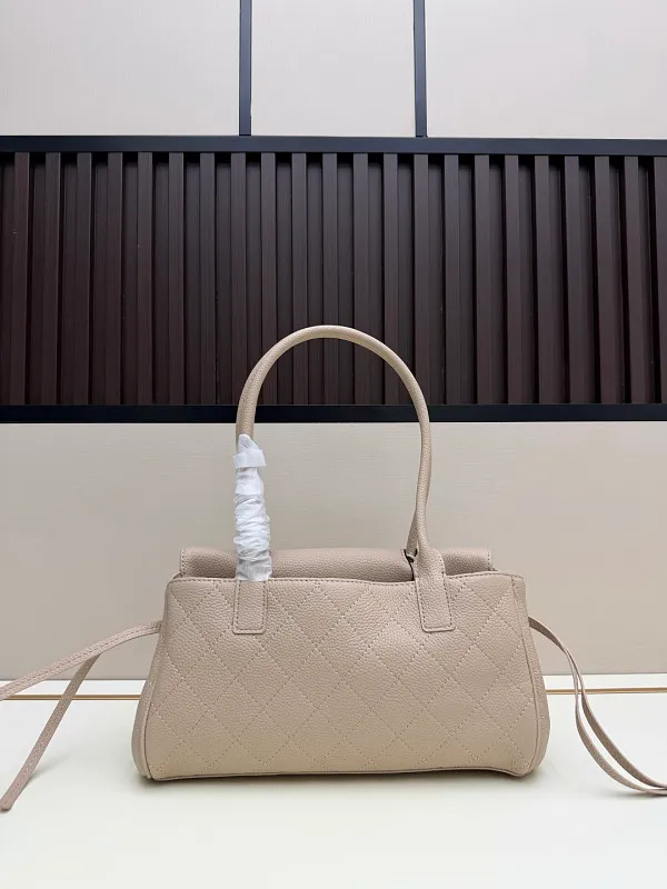 All Categories Chanel Women's Bags 2 (Chanel) Chanel 031