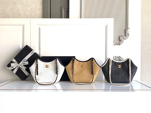 All Categories Chanel Women's Bags 2 (Chanel) Chanel Original AS6015