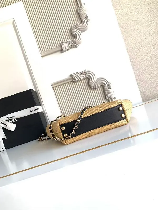 All Categories Chanel Women's Bags 2 (Chanel) Chanel Original AS6015