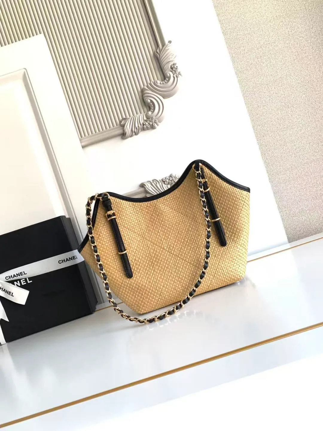 All Categories Chanel Women's Bags 2 (Chanel) Chanel Original AS6015