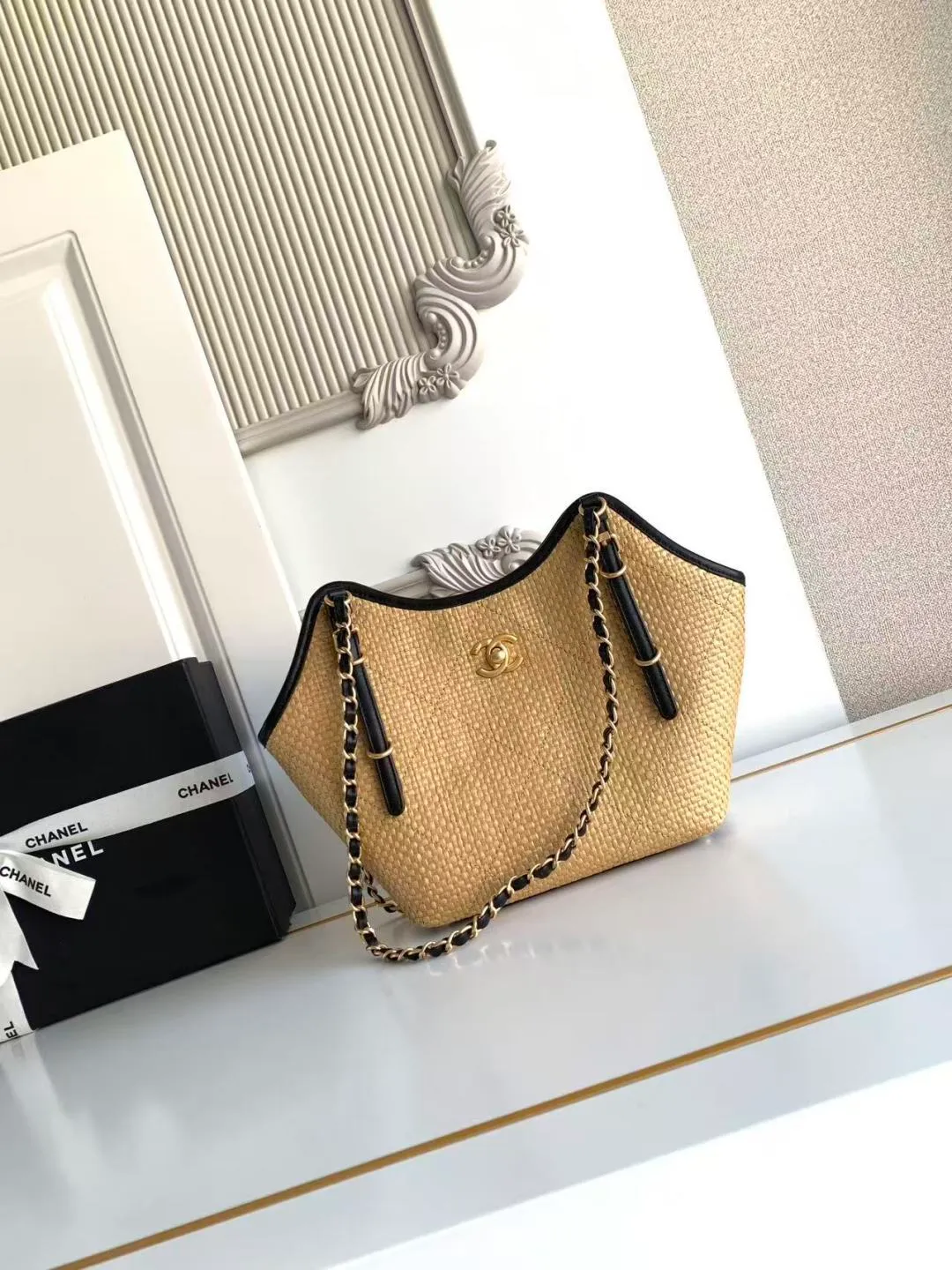 All Categories Chanel Women's Bags 2 (Chanel) Chanel Original AS6015