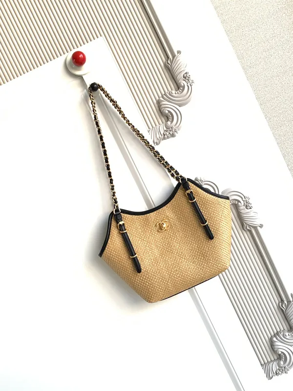 All Categories Chanel Women's Bags 2 (Chanel) Chanel Original AS6015