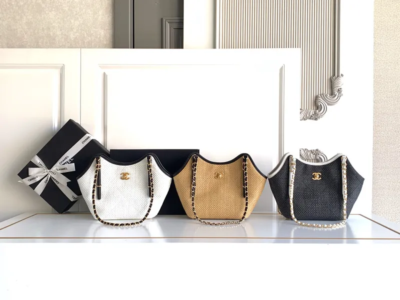 All Categories Chanel Women's Bags 2 (Chanel) Chanel Original AS6015