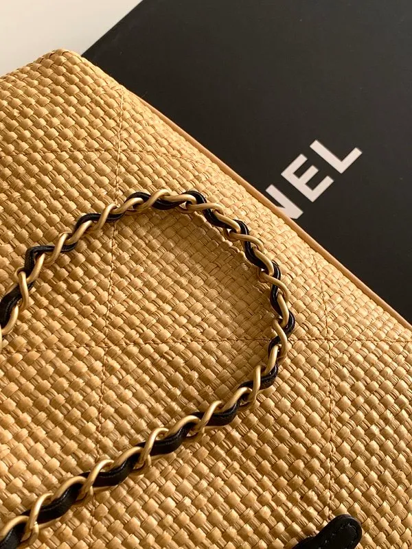 All Categories Chanel Women's Bags 2 (Chanel) Chanel Original AS6015