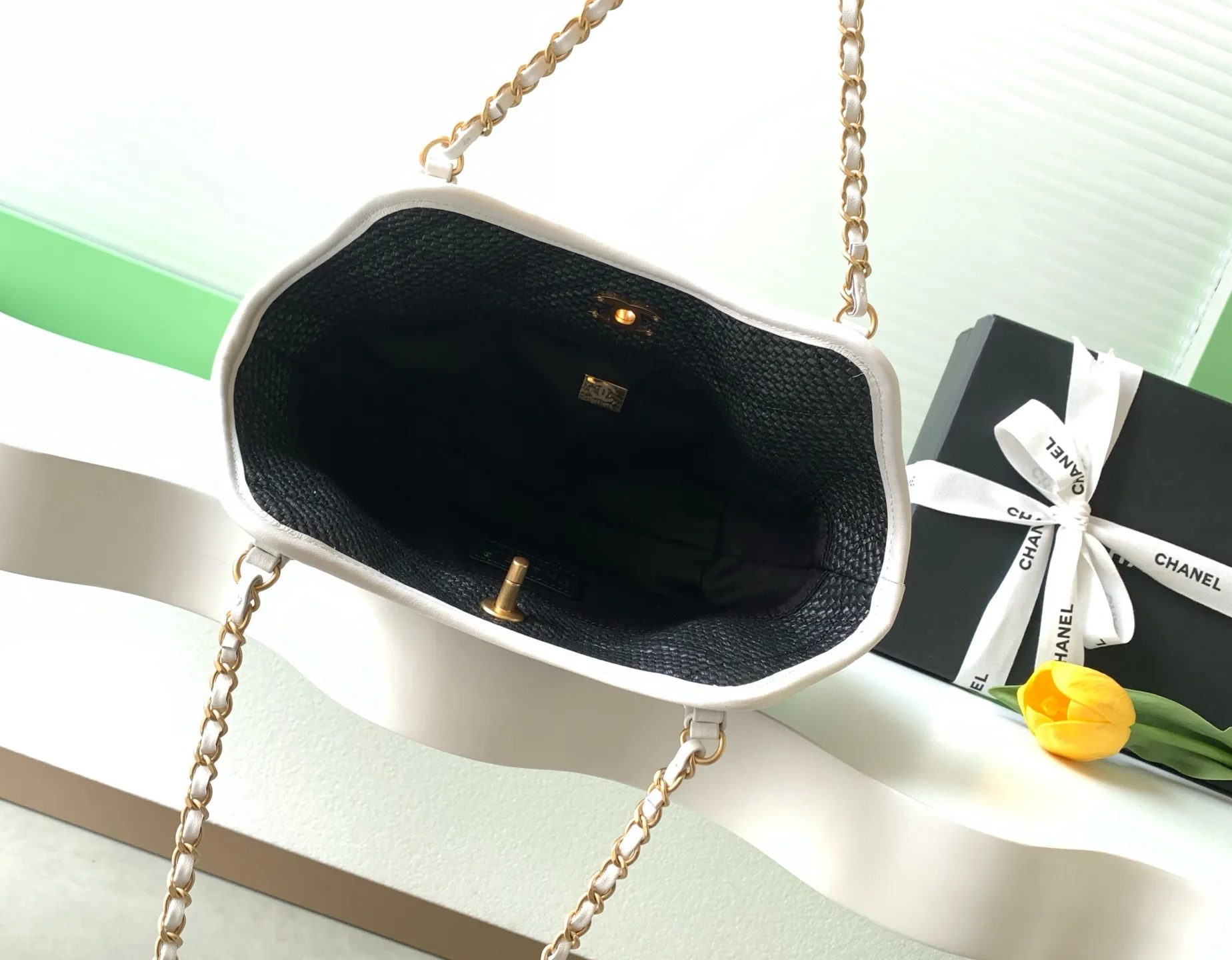 All Categories Chanel Women's Bags 2 (Chanel) Chanel Original AS6015