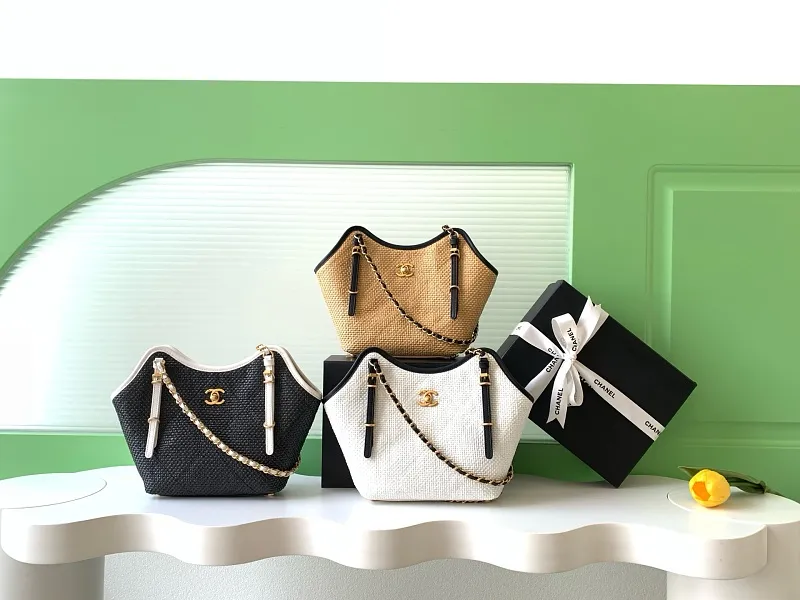 All Categories Chanel Women's Bags 2 (Chanel) Chanel Original AS6015