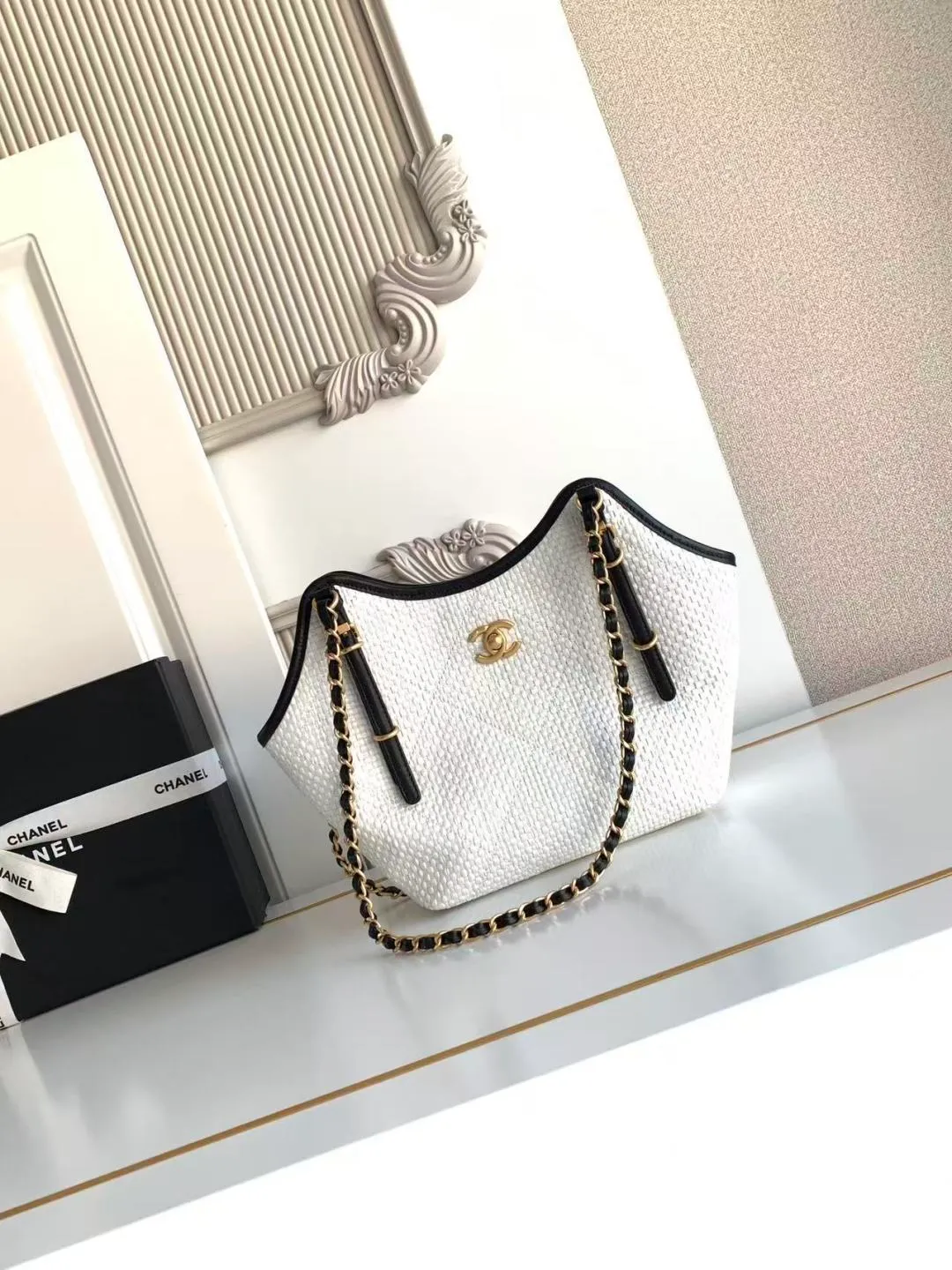 All Categories Chanel Women's Bags 2 (Chanel) Chanel Original AS6015