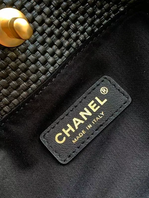 All Categories Chanel Women's Bags 2 (Chanel) Chanel Original AS6015