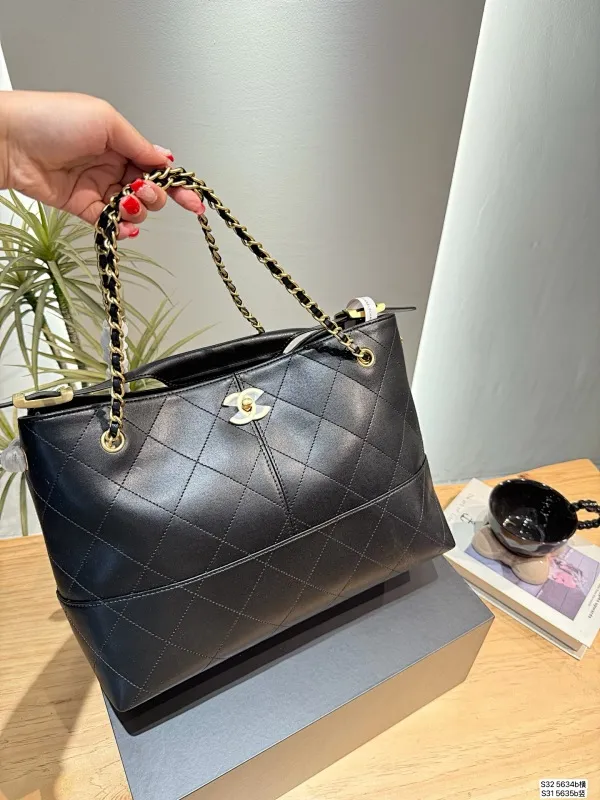 All Categories Official Website "Brand Women's Bags" Women's Bags 💙 Chanel 2025 New CHANEL Crossbody Bag