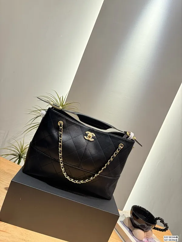 All Categories Official Website "Brand Women's Bags" Women's Bags 💙 Chanel 2025 New CHANEL Crossbody Bag