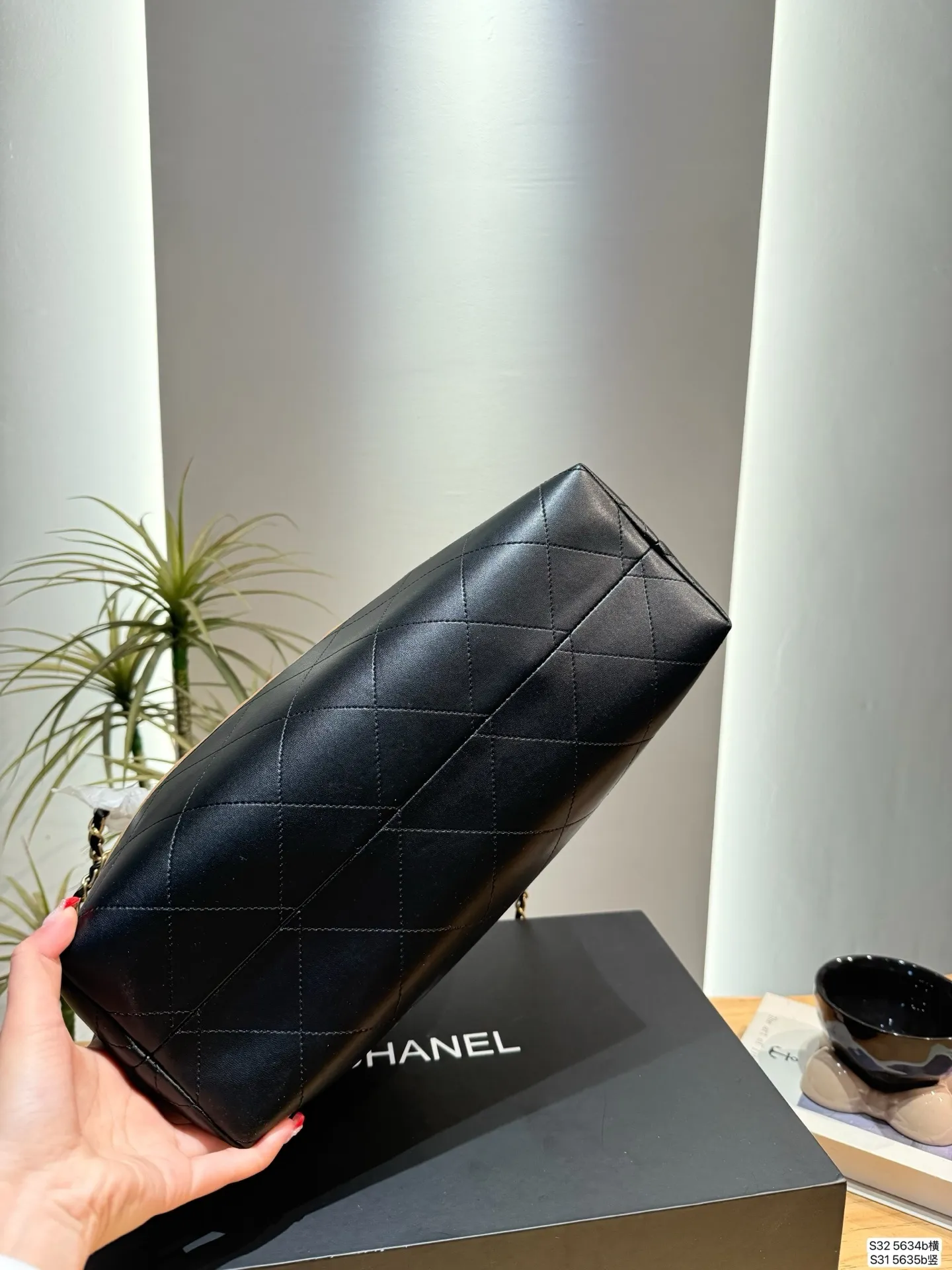 All Categories Official Website "Brand Women's Bags" Women's Bags 💙 Chanel 2025 New CHANEL Crossbody Bag
