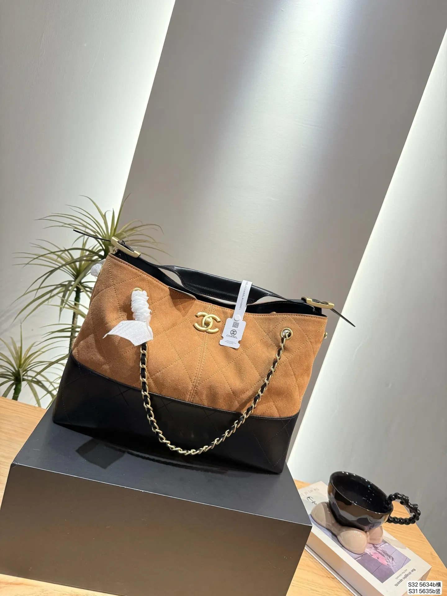 All Categories Official Website "Brand Women's Bags" Women's Bags 💙 Chanel 2025 New CHANEL Crossbody Bag