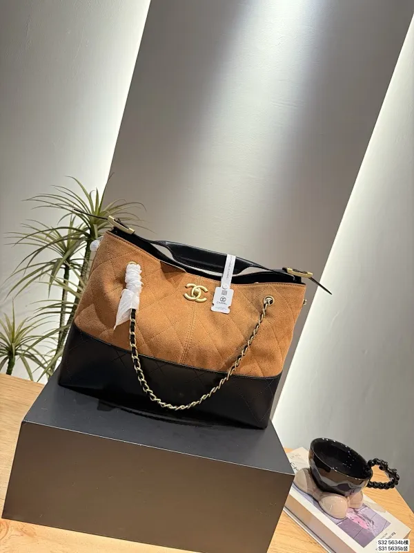 All Categories Official Website "Brand Women's Bags" Women's Bags 💙 Chanel 2025 New CHANEL Crossbody Bag