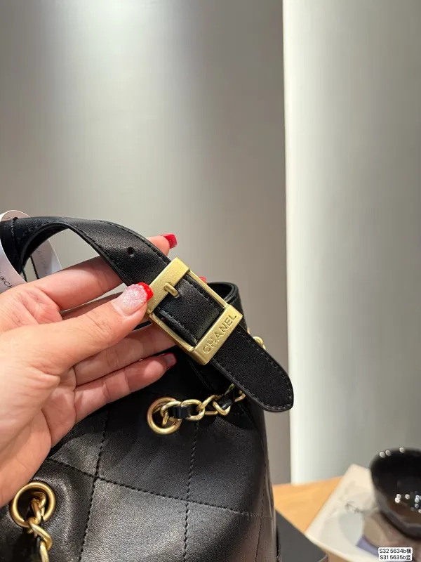 All Categories Official Website "Brand Women's Bags" Women's Bags 💙 Chanel 2025 New CHANEL Crossbody Bag