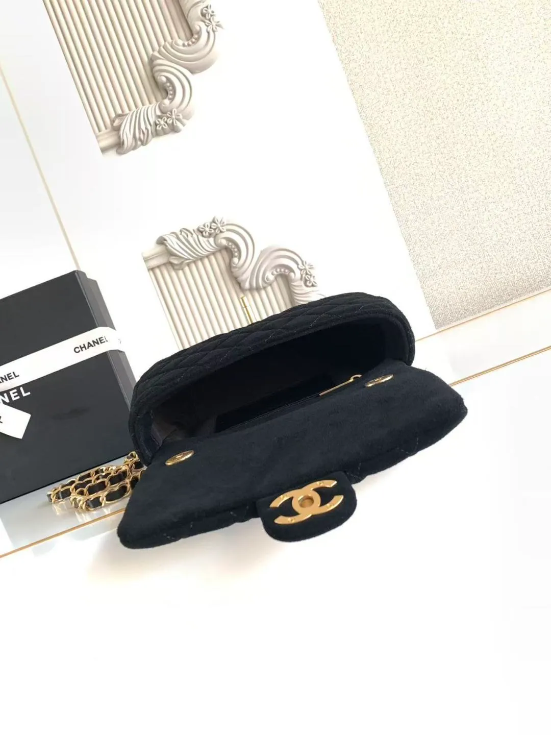 All Categories Chanel Women's Bags 2 (Chanel) Chanel Original AS5989 Small Size