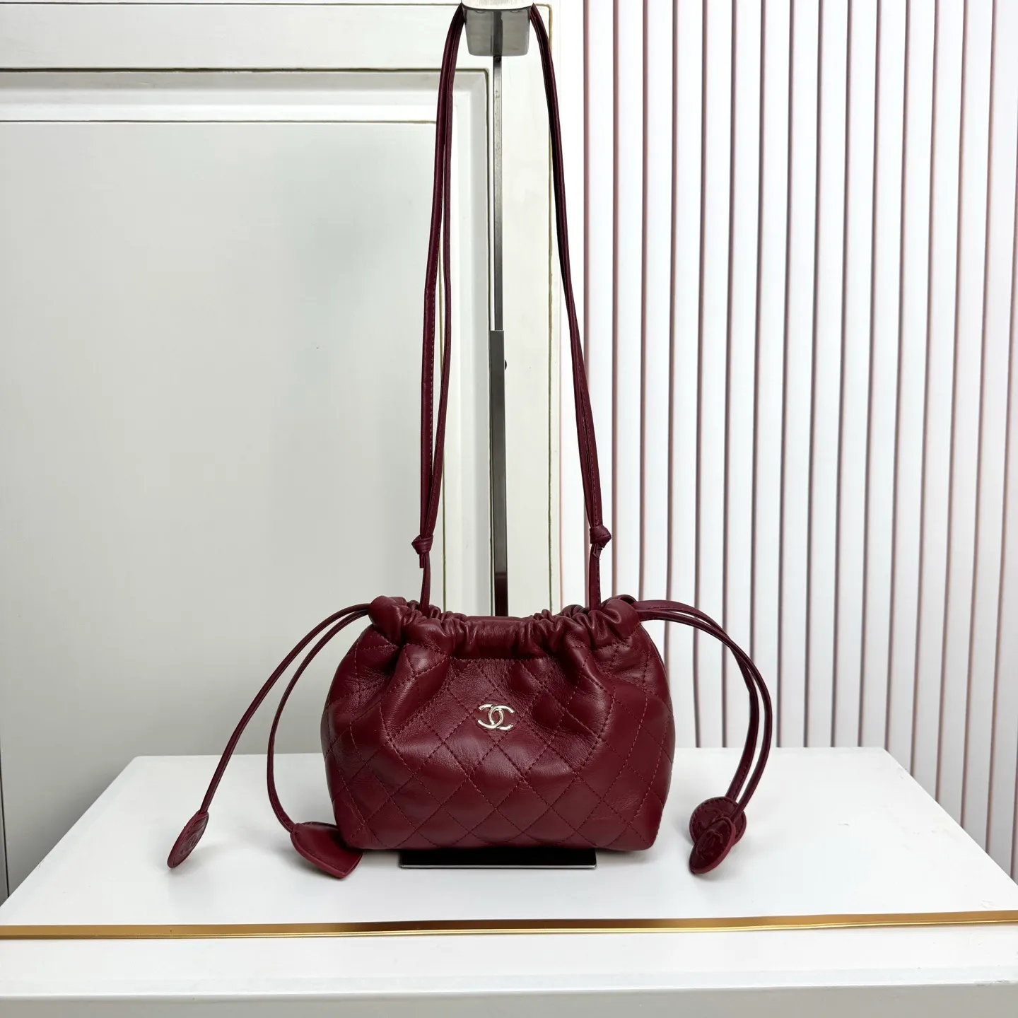All Categories Official Website "Brand Women's Bags" Women's Bags 💙 Chanel 2026 Official Website CHANEL Diamond Drawstring Bucket Bag