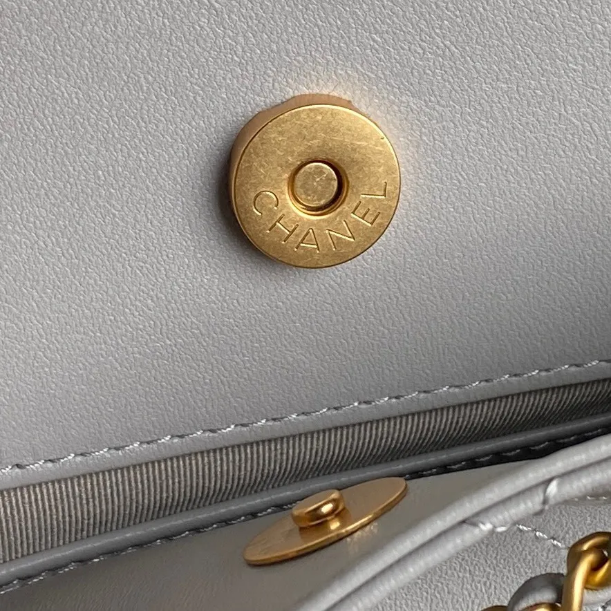 All Categories Chanel Women's Bags 2 (Chanel) Chanel Original AS5310