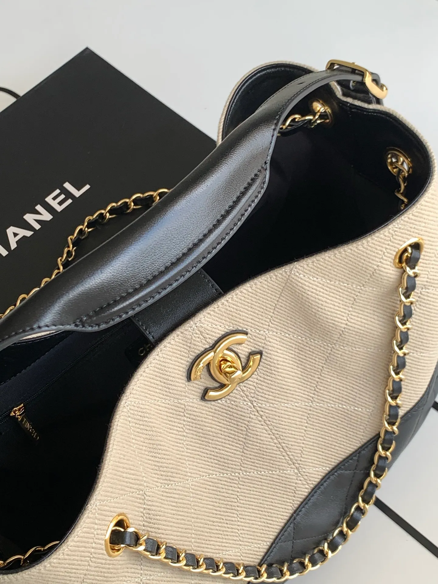 All Categories Chanel Women's Bags 2 (Chanel) Chanel Original Order AS5634