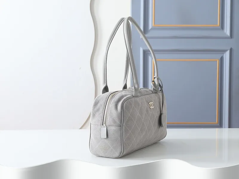 All categories Official website "Brand Women's Bags" Women's Bags 💙 Chanel 2026 new CHANEL hand-held crossbody bag
