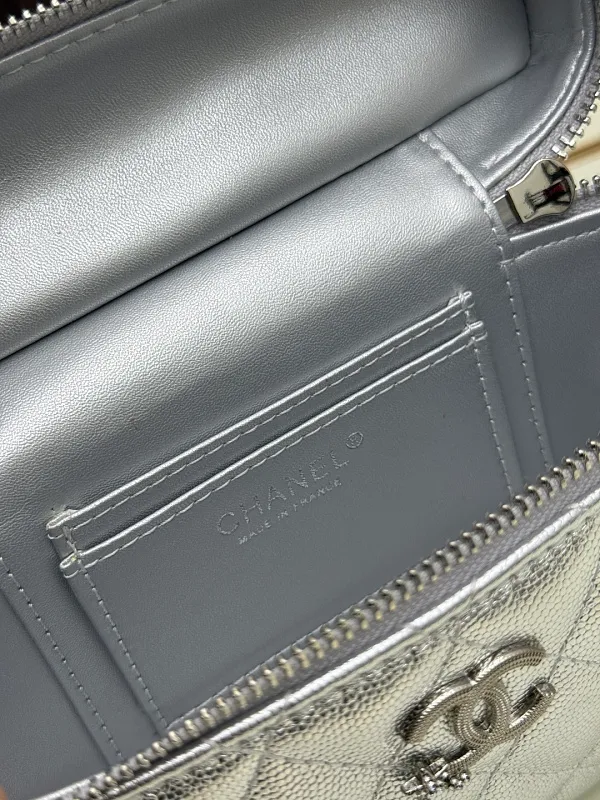 All Categories Chanel Women's Bags (Chanel) Chanel 09140-3