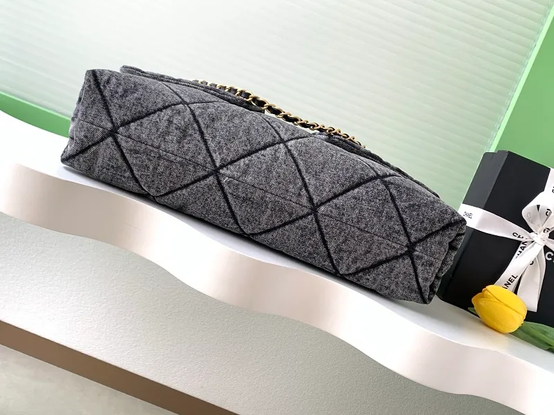 All Categories Chanel Women's Bags 2 (Chanel) Chanel Original AS5740-3