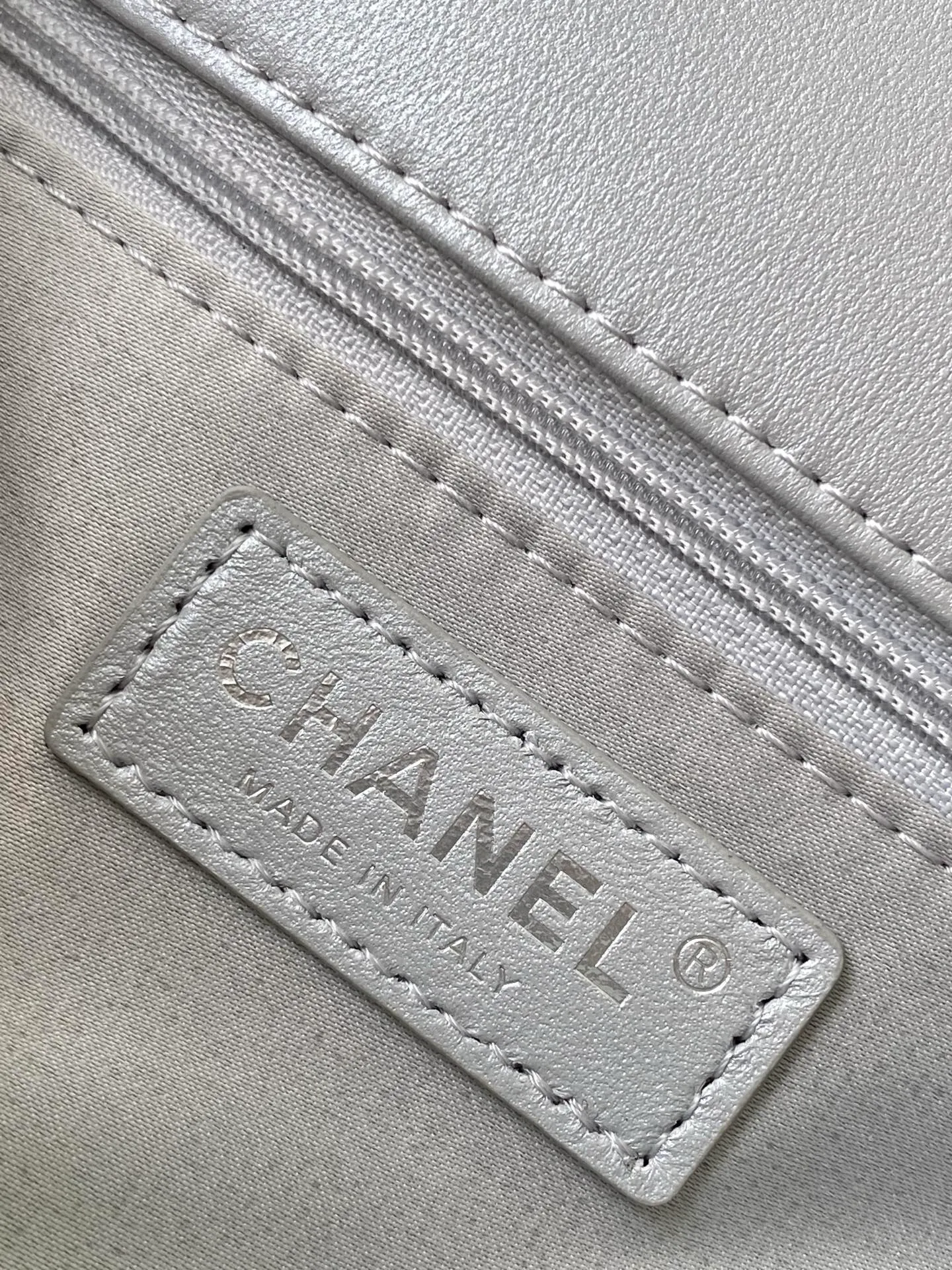 All Categories Chanel Women's Bags 2 (Chanel) Chanel Original Order AS4561