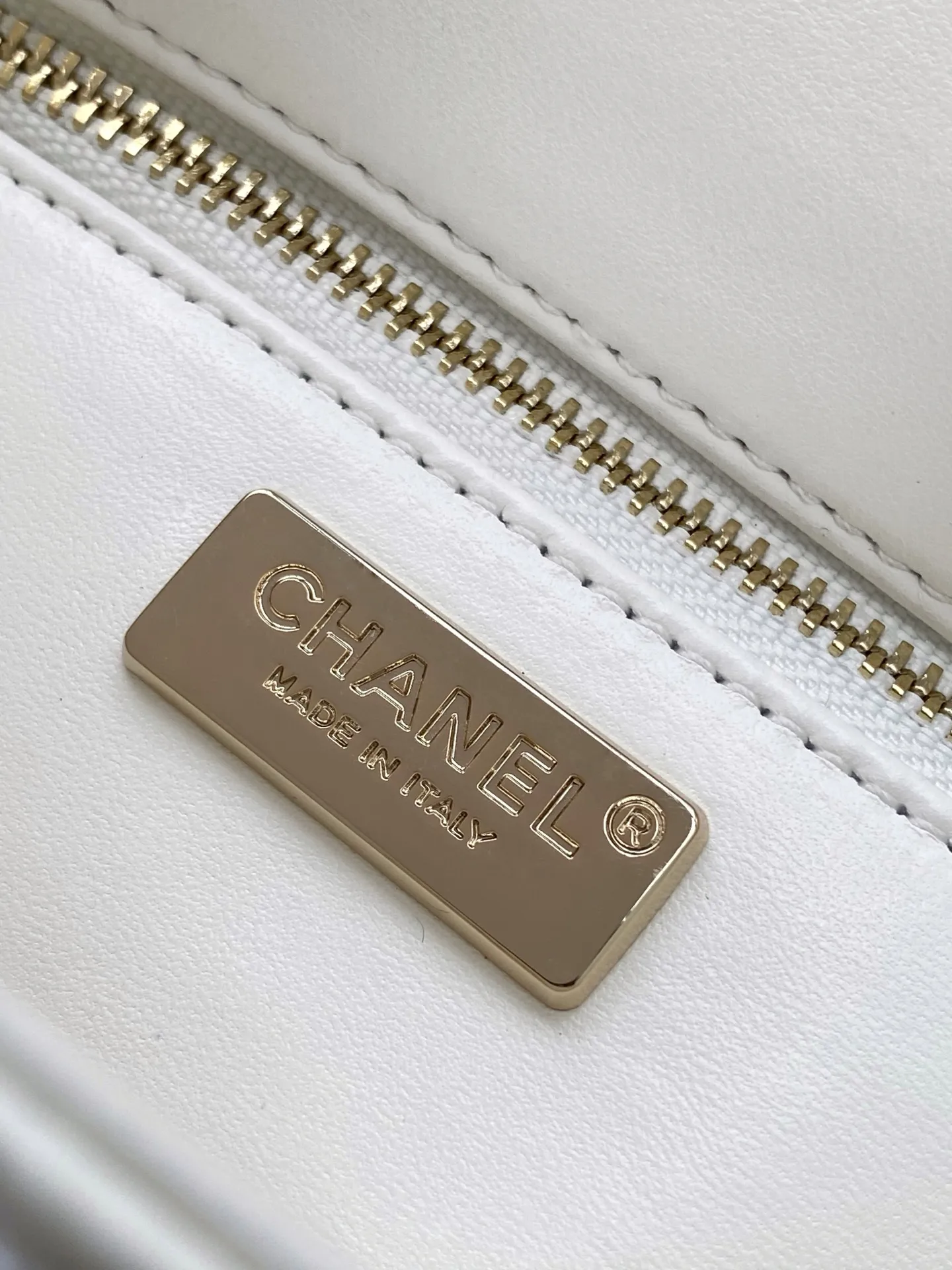 All Categories Chanel Women's Bags 2 (Chanel) Chanel Original Order AS4561