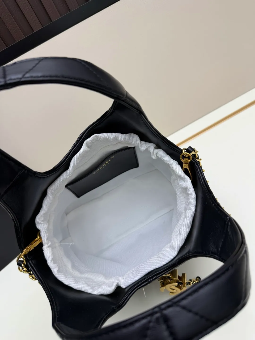 All Categories Chanel Women's Bag 2 (Chanel) Chanel 2622 Medium