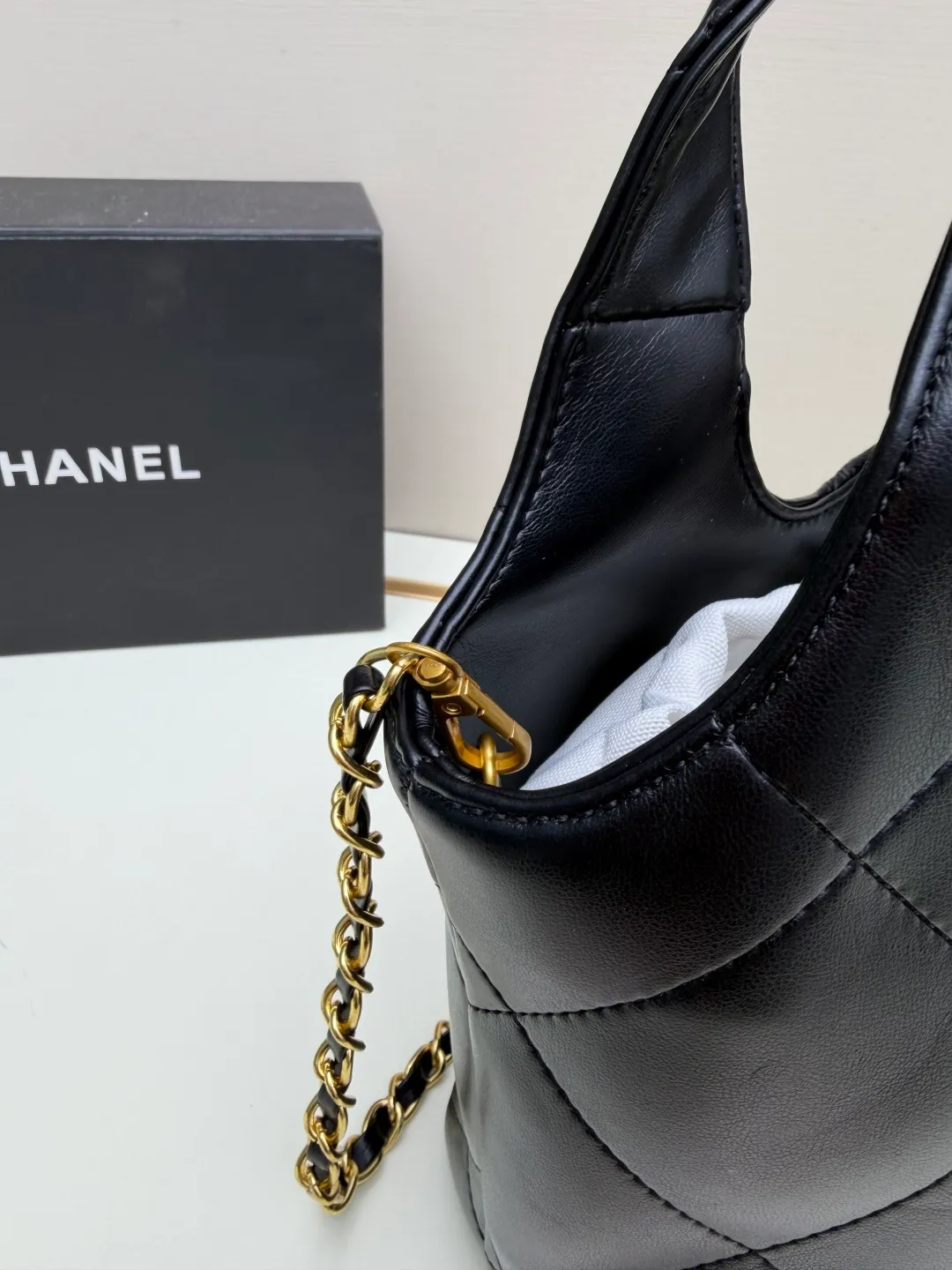 All Categories Chanel Women's Bag 2 (Chanel) Chanel 2622 Medium