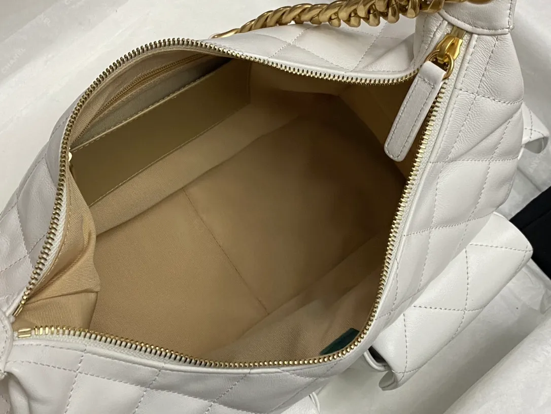 All Categories Chanel Women's Bags 2 (Chanel) Chanel Original AS5302