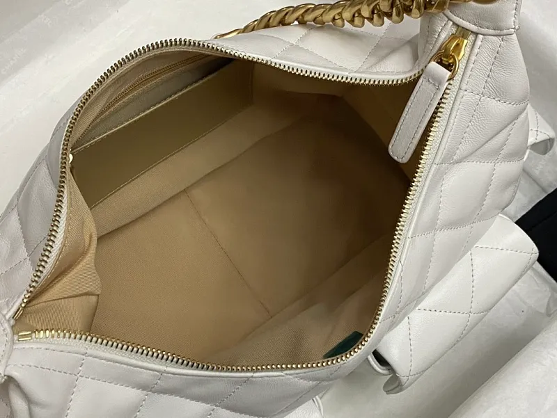All Categories Chanel Women's Bags 2 (Chanel) Chanel Original AS5302