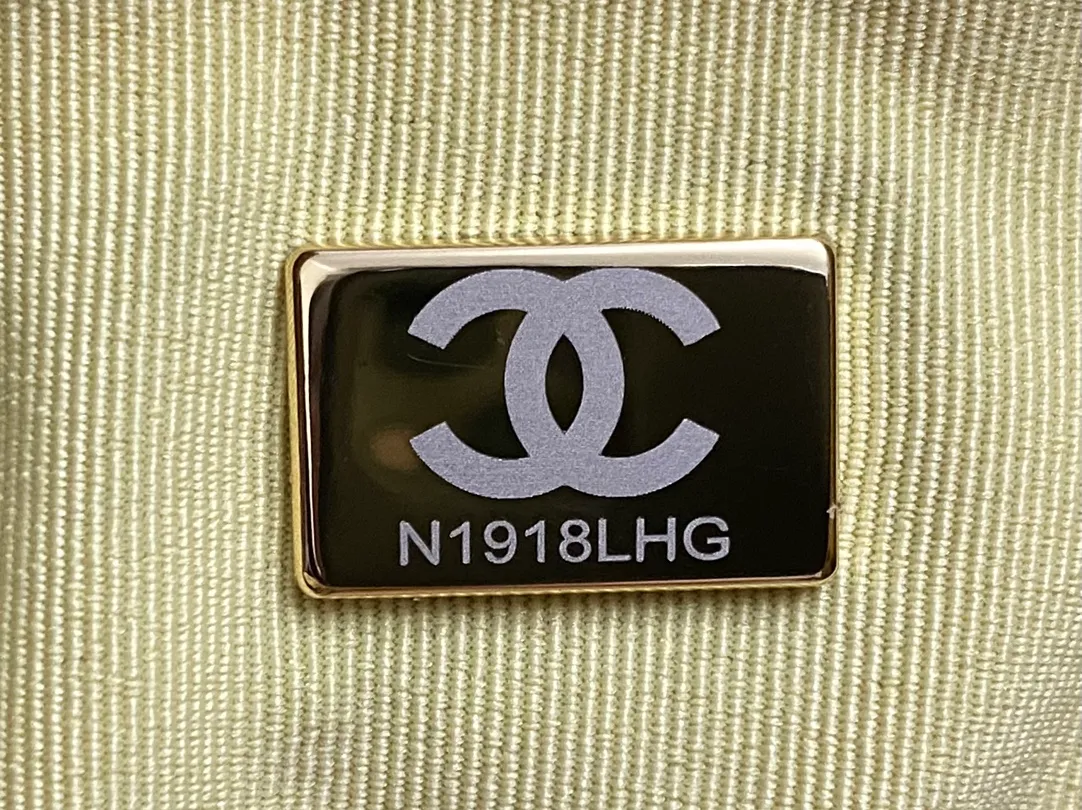 All Categories Chanel Women's Bags 2 (Chanel) Chanel Original AS5302